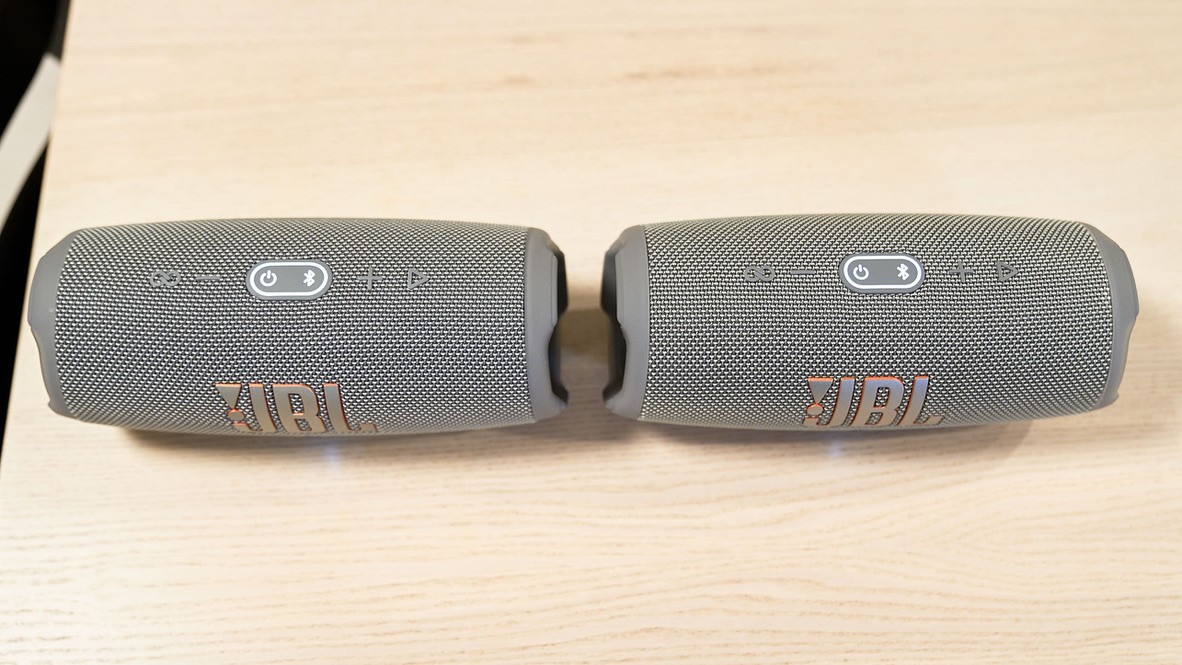 極美品　JBL CHARGE 5 Bluetoothスピーカー　グレー JBL JBLCHARGE5BLK ポータブルスピーカー CHARGE 5 Black|エディオン