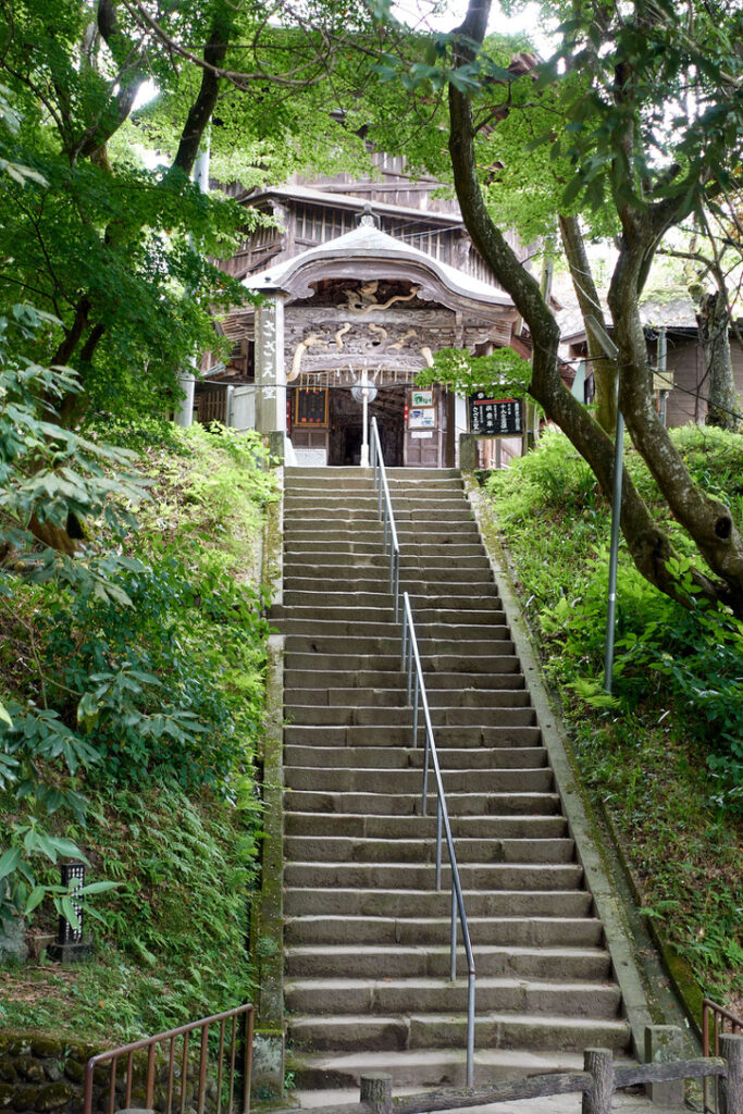 さざえ堂